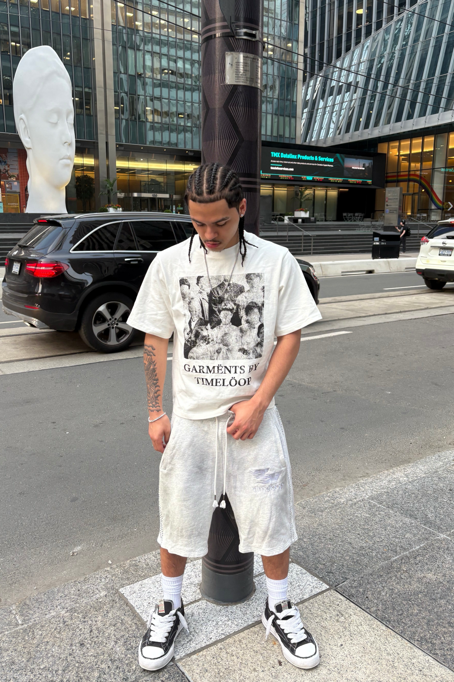 GARMENTS TEE