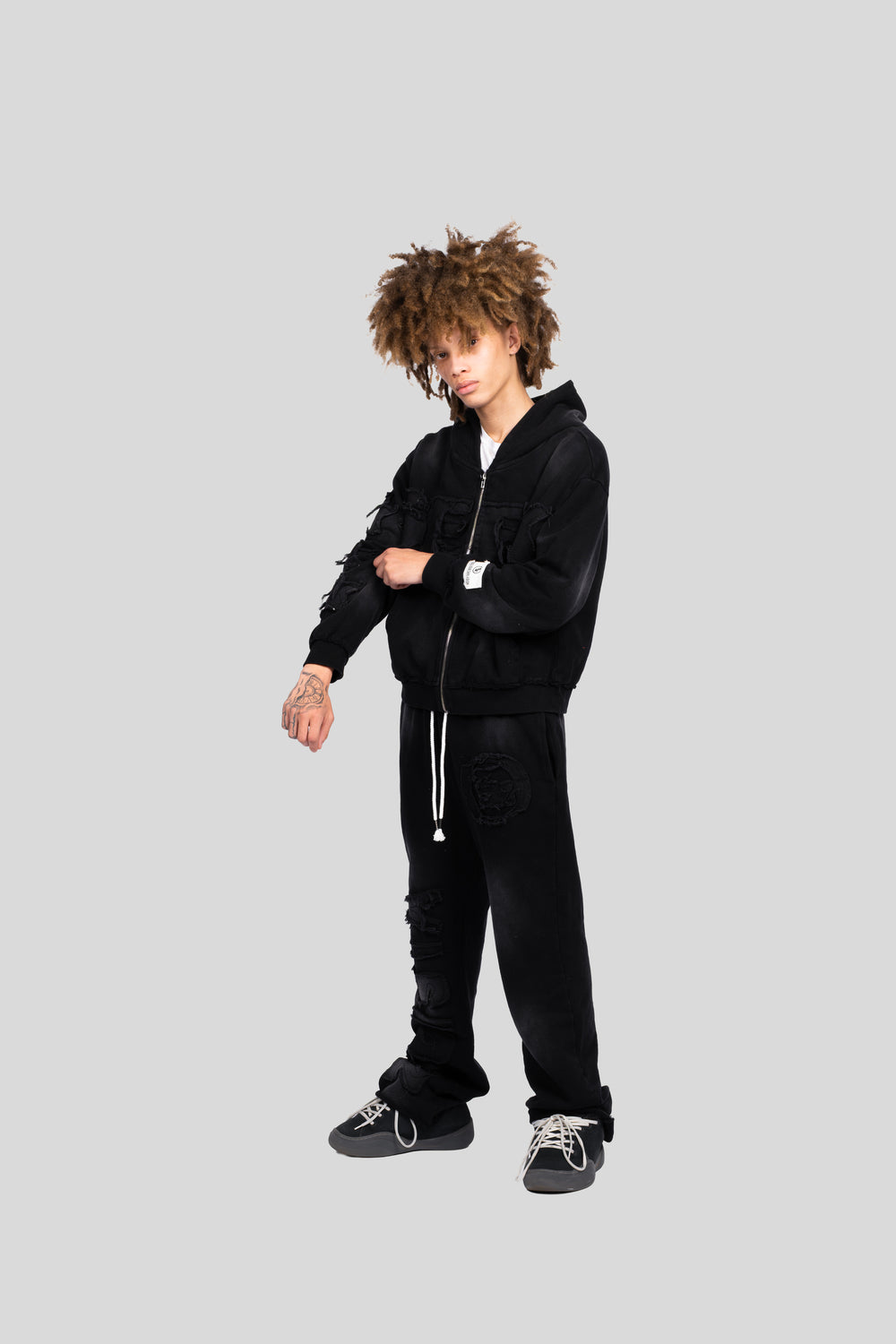 VISIONZ SWEATS