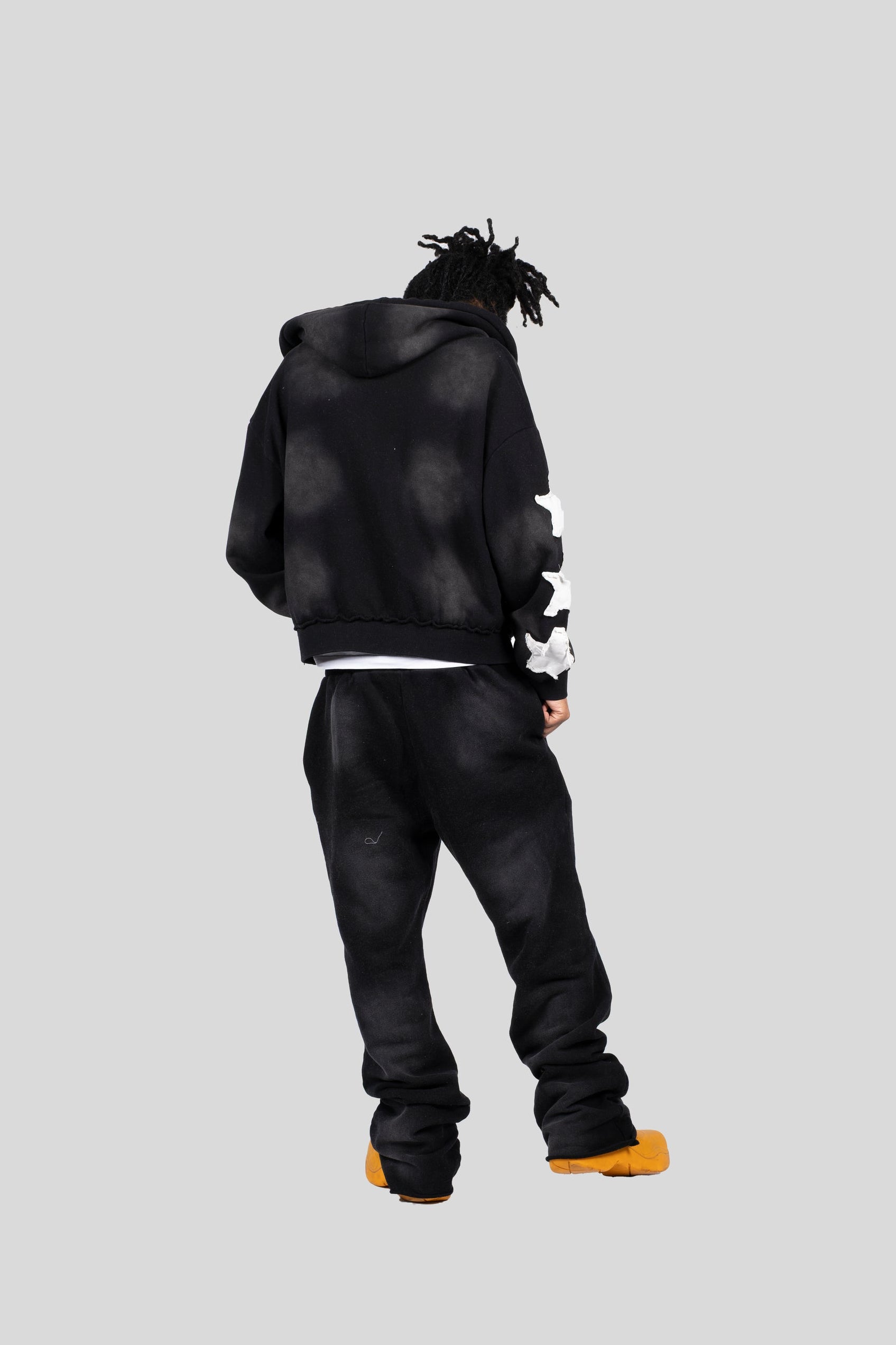 VISIONZ SWEATS