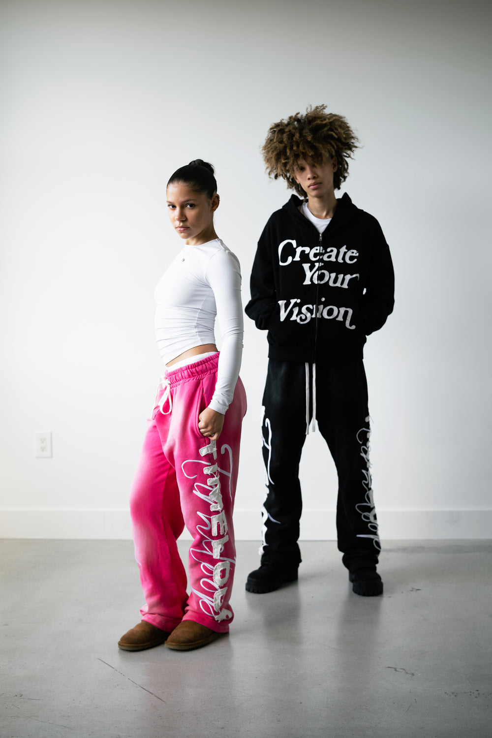 EMBROIDERY SWEATS